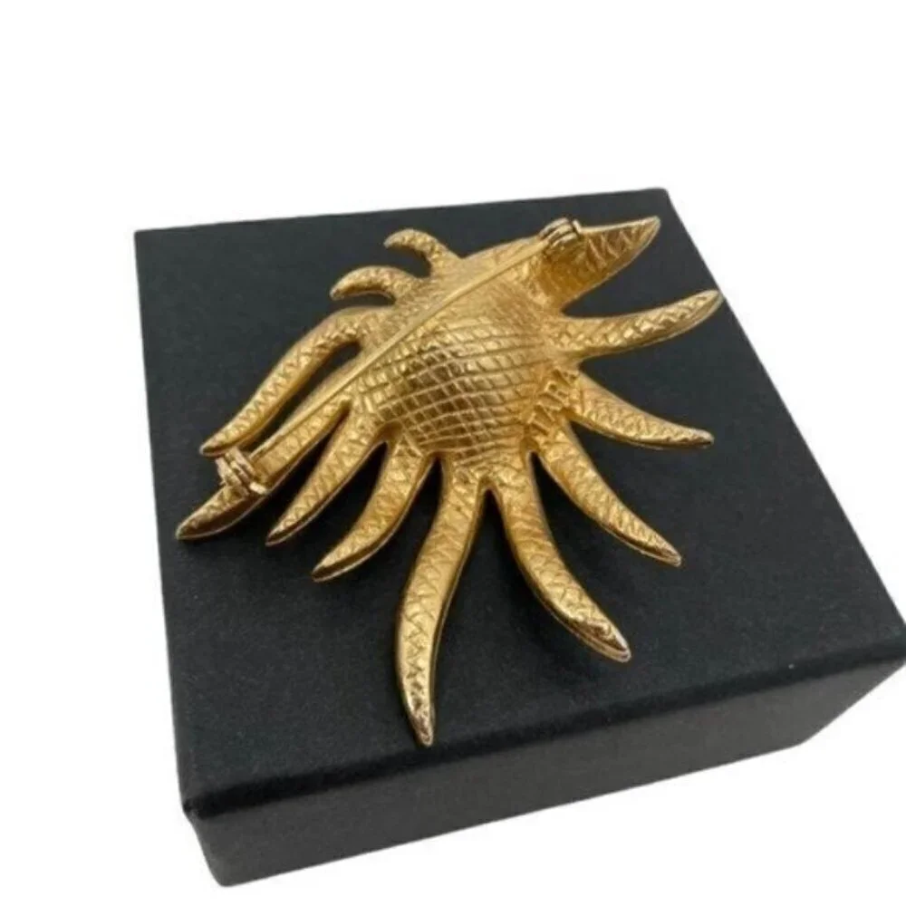 Vintage Tara Gold Starburst Faux Pearl Signed Brooch